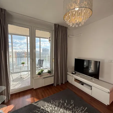 Alex ブラチスラヴァ